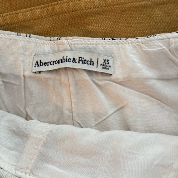 The A&F Scarlett Linen-Blend Wrap Mini Skort XS - Picture 4 of 8